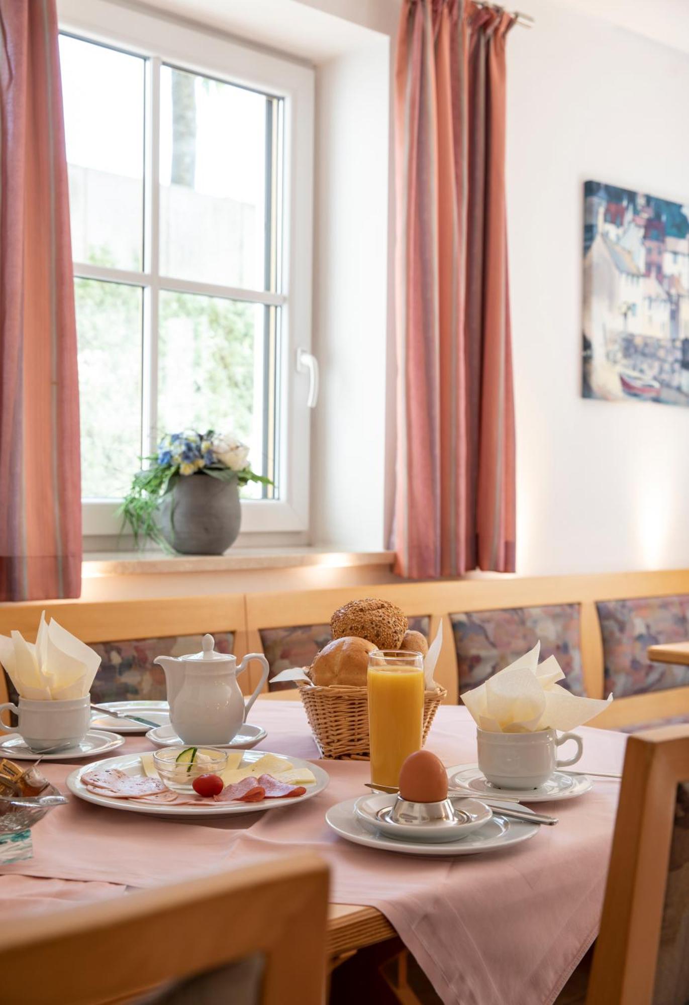Pension Demmel, Bed & Breakfast Bruckmühl Εξωτερικό φωτογραφία