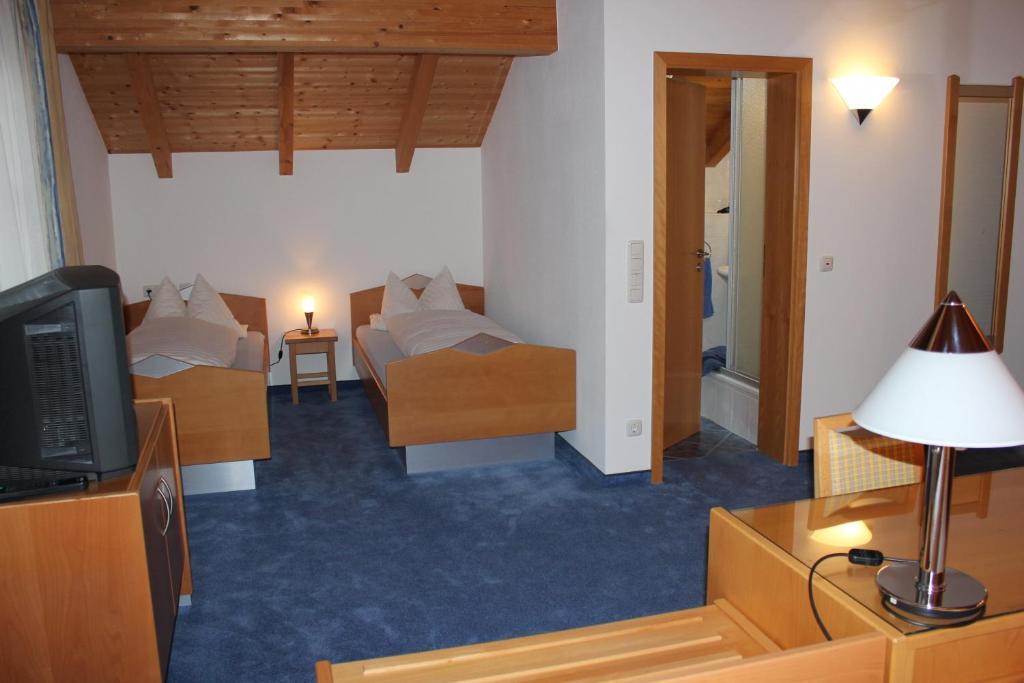 Pension Demmel, Bed & Breakfast Bruckmühl Δωμάτιο φωτογραφία